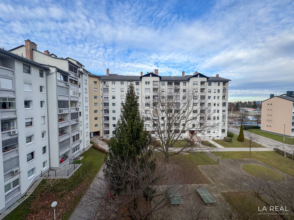 img-9796__auKJ6GGZ-4032x3024