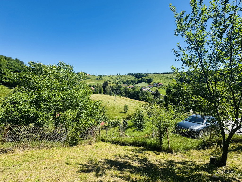 img-5247ydjzwvd0__6aa7e5982066f